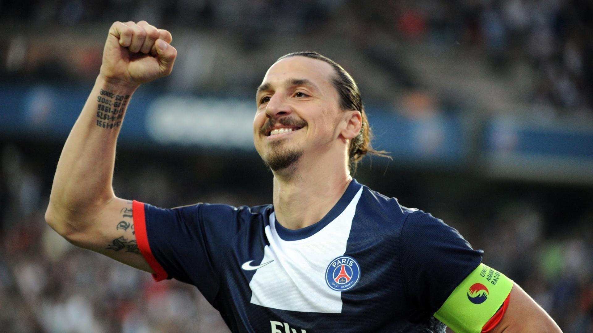 “幕后策略：车队的智谋决胜”